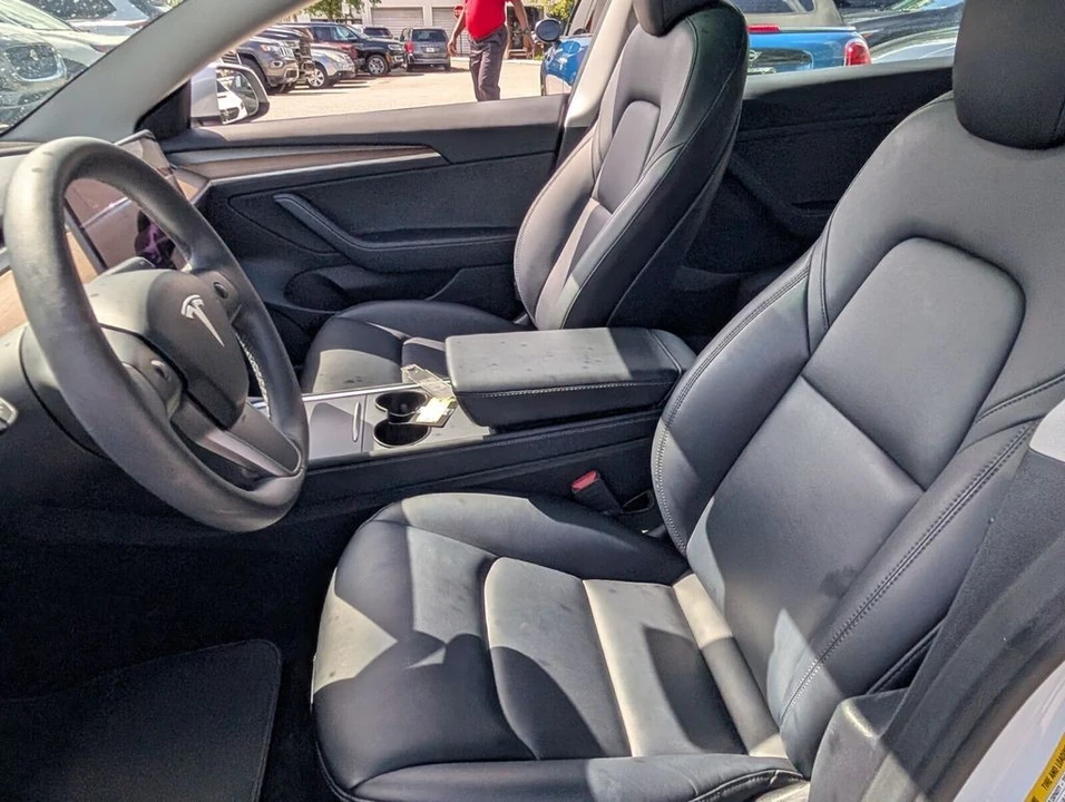 2023 Tesla Model 3 - Image 10 of 21