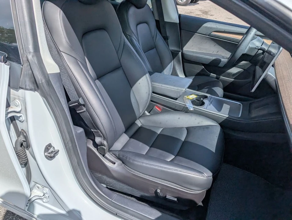 2023 Tesla Model 3 - Image 16 of 21