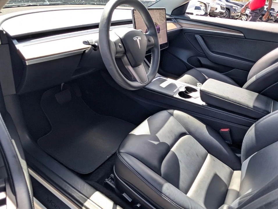 2023 Tesla Model 3 - Image 11 of 21