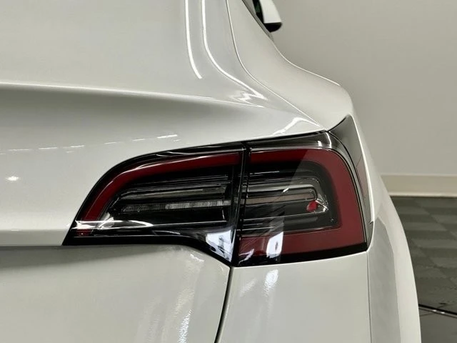 2023 Tesla Model 3 - Image 12 of 21