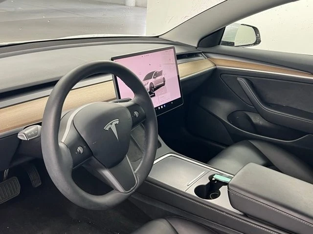 2023 Tesla Model 3 - Image 7 of 9