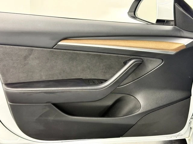 2023 Tesla Model 3 - Image 18 of 21