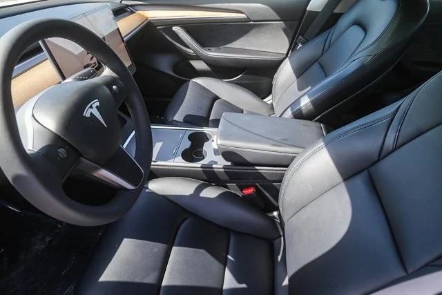 2023 Tesla Model 3 - Image 5 of 19