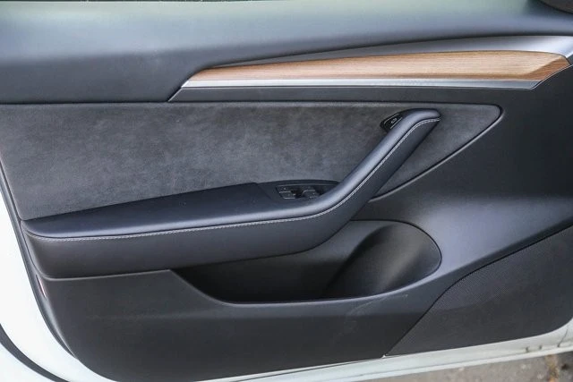 2023 Tesla Model 3 - Image 19 of 21