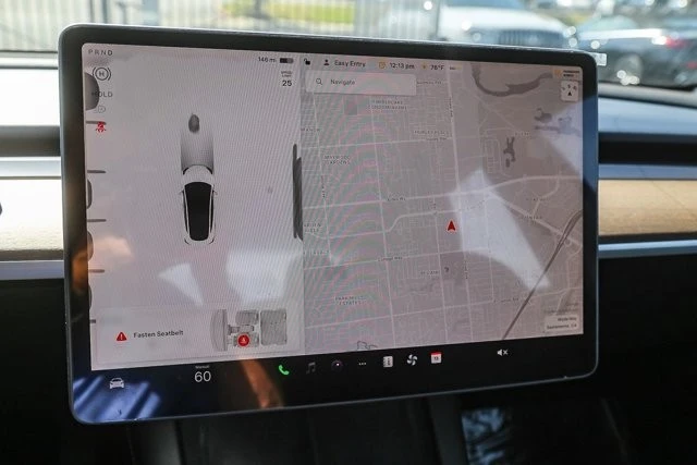 2023 Tesla Model 3 - Image 6 of 19