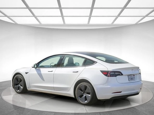 2023 Tesla Model 3 - Image 2 of 19