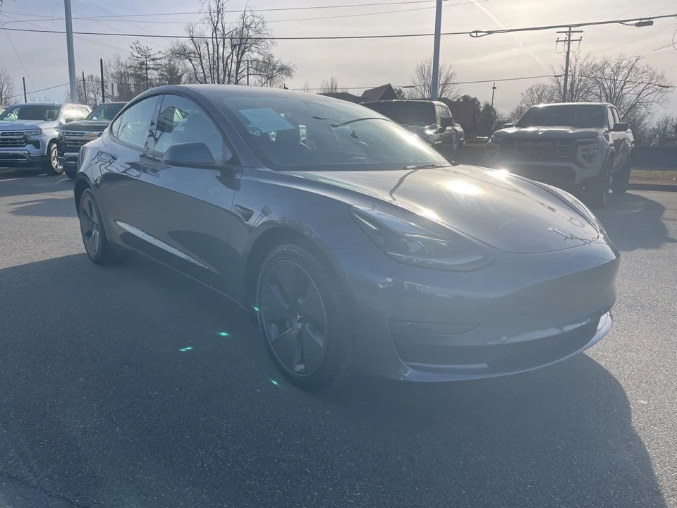 2023 Tesla Model 3 - Image 7 of 21