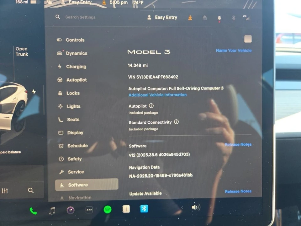 2023 Tesla Model 3 - Image 4 of 6