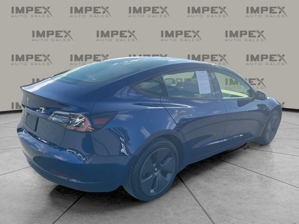 2023 Tesla Model 3 - Image 5 of 12