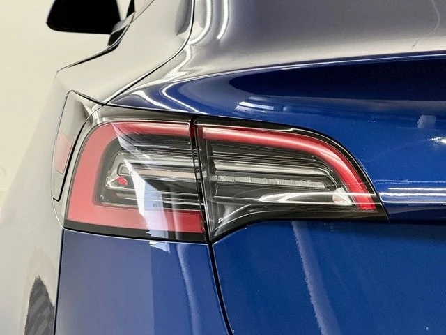 2023 Tesla Model 3 - Image 11 of 21