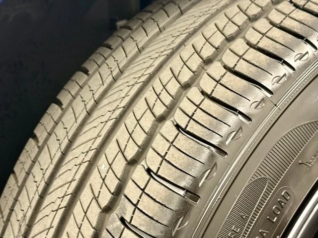 2023 Tesla Model 3 - Image 17 of 21