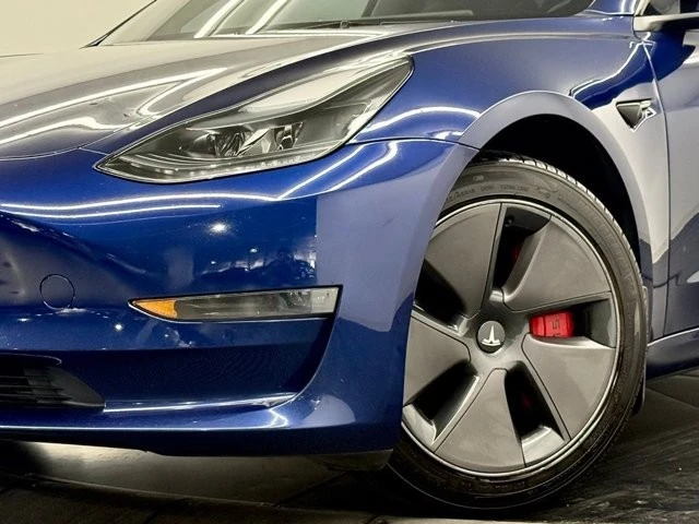 2023 Tesla Model 3 - Image 4 of 21