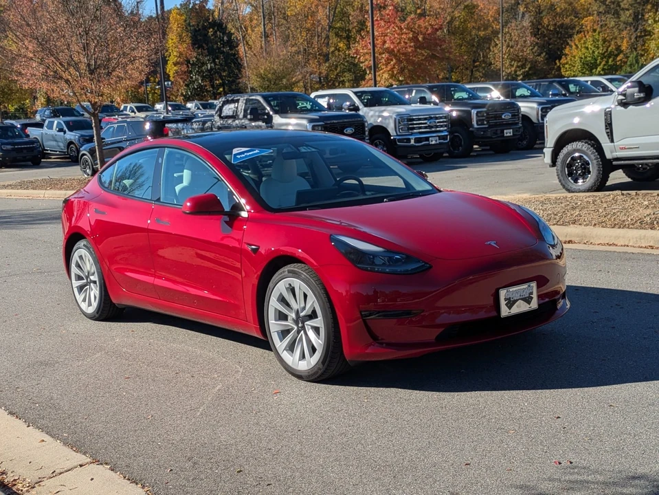 2023 Tesla Model 3 - Image 2 of 12