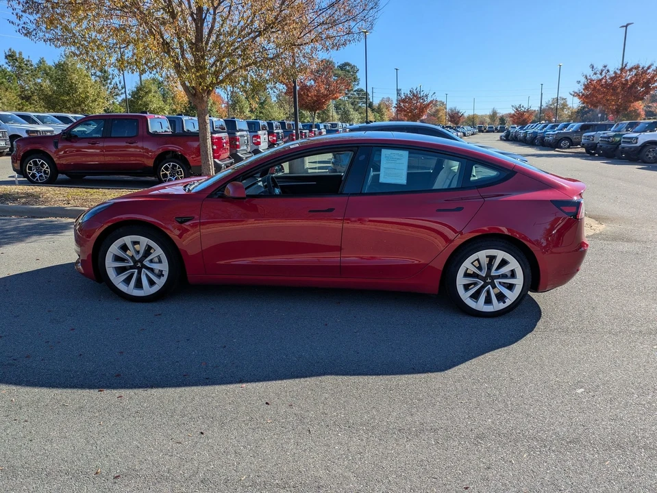 2023 Tesla Model 3 - Image 7 of 12