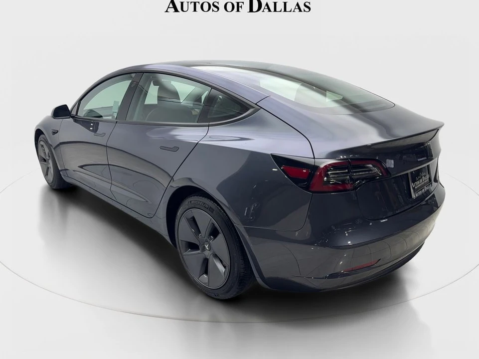 2023 Tesla Model 3 - Image 9 of 12