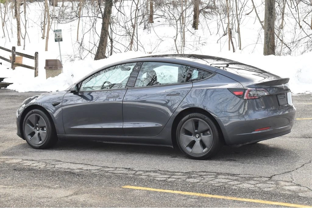 2023 Tesla Model 3 - Image 6 of 12