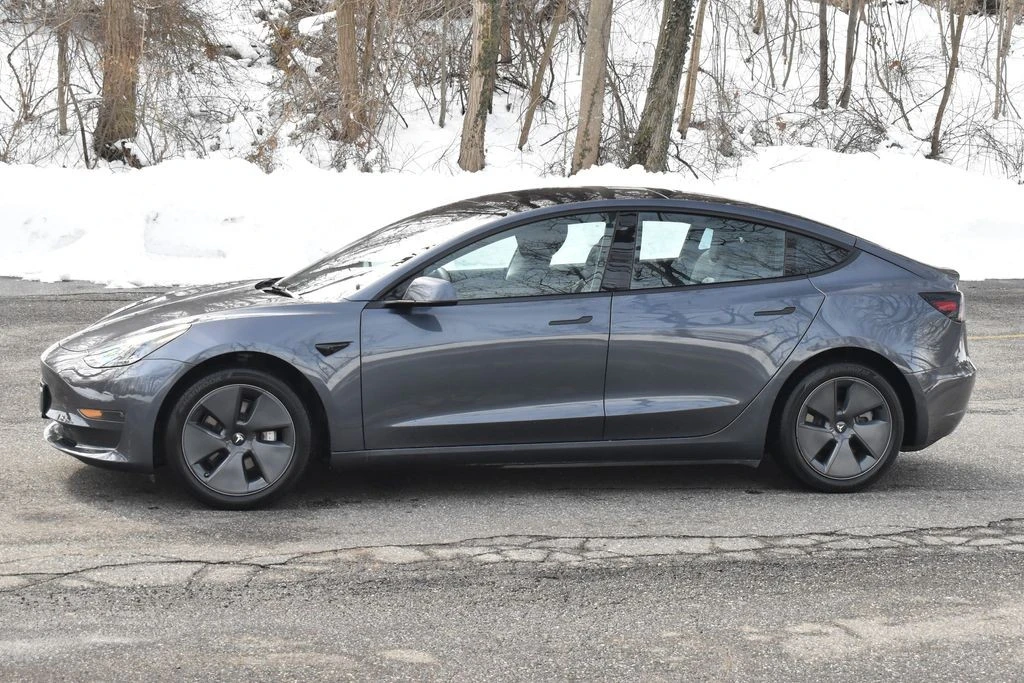 2023 Tesla Model 3 - Image 3 of 12