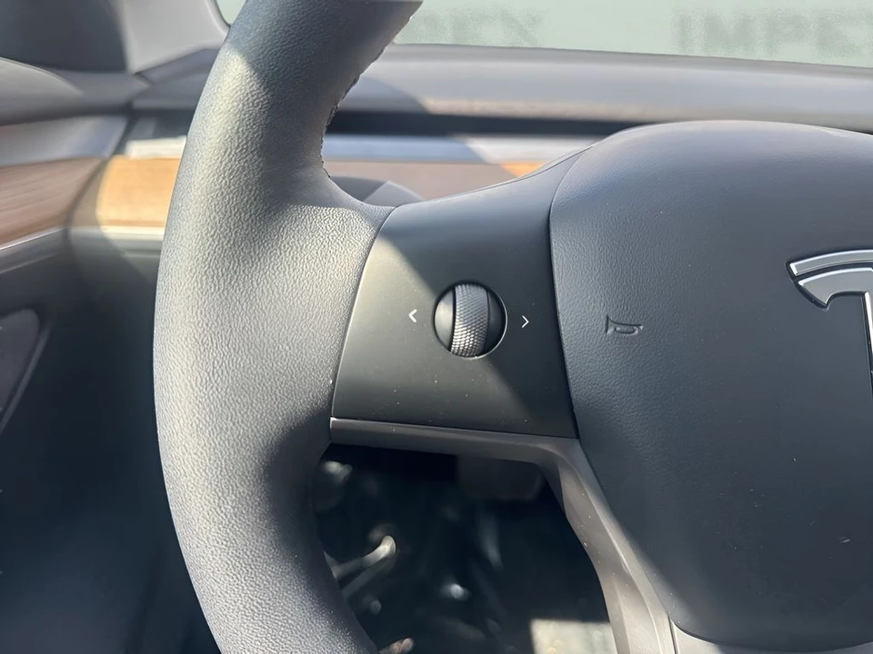 2023 Tesla Model 3 - Image 16 of 21