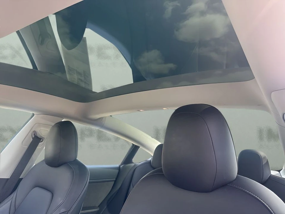 2023 Tesla Model 3 - Image 11 of 21