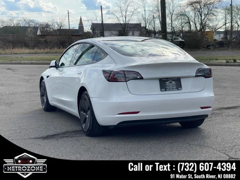 2023 Tesla Model 3 - Image 6 of 12
