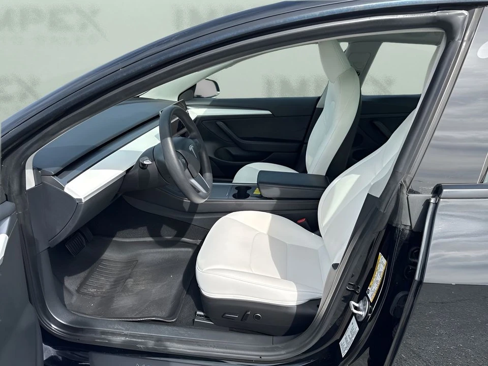 2023 Tesla Model 3 - Image 9 of 21
