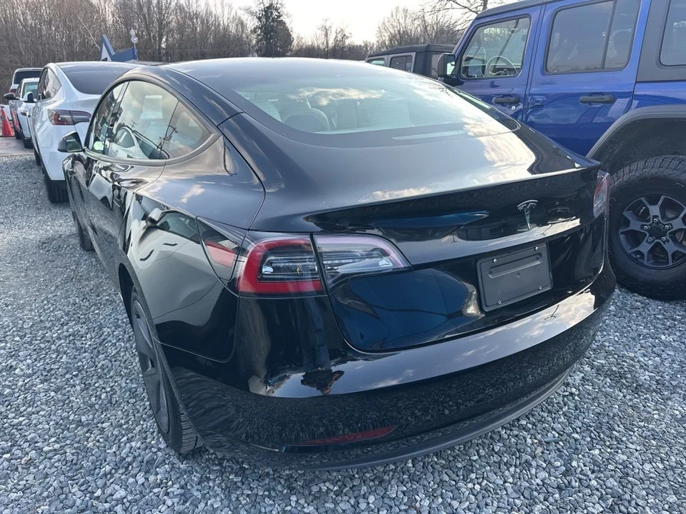2023 Tesla Model 3 - Image 6 of 6