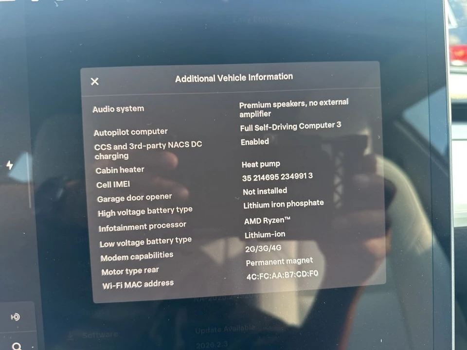 2023 Tesla Model 3 - Image 5 of 6
