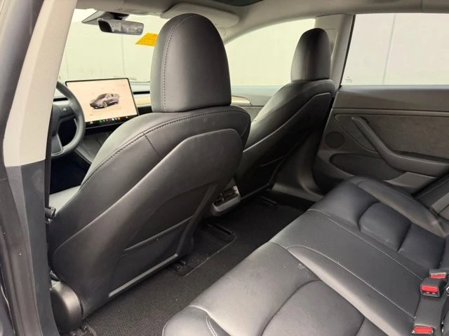 2023 Tesla Model 3 - Image 6 of 12
