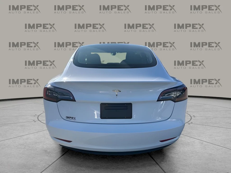 2023 Tesla Model 3 - Image 4 of 12
