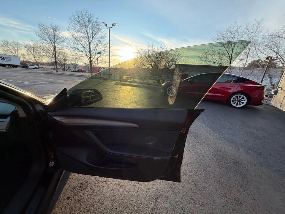 2023 Tesla Model 3 - Image 13 of 16