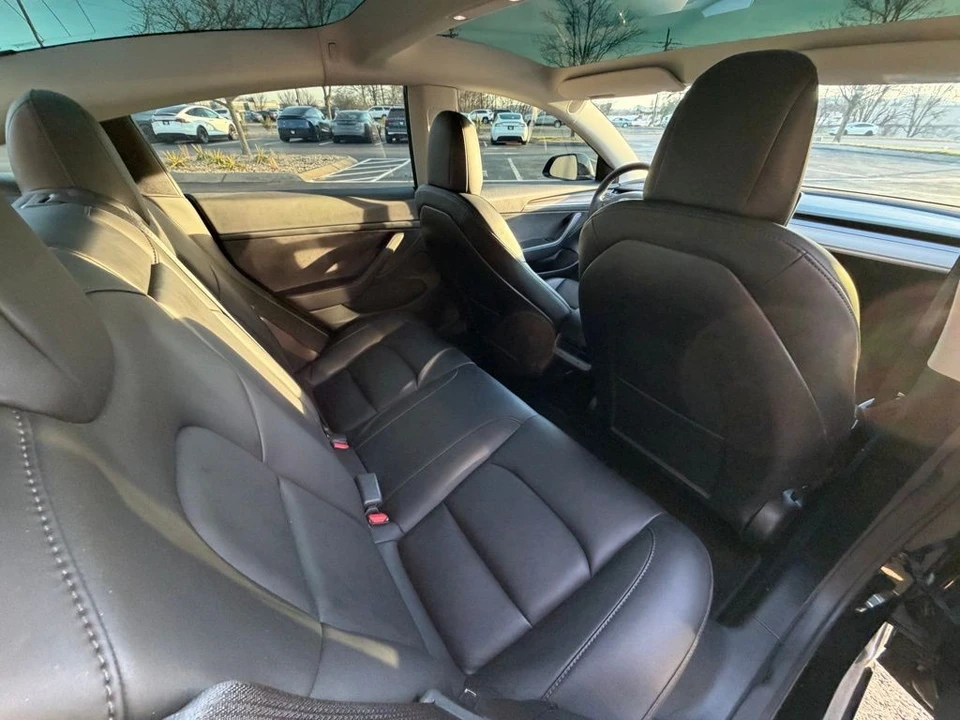 2023 Tesla Model 3 - Image 12 of 16