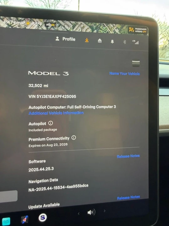 2023 Tesla Model 3 - Image 15 of 16