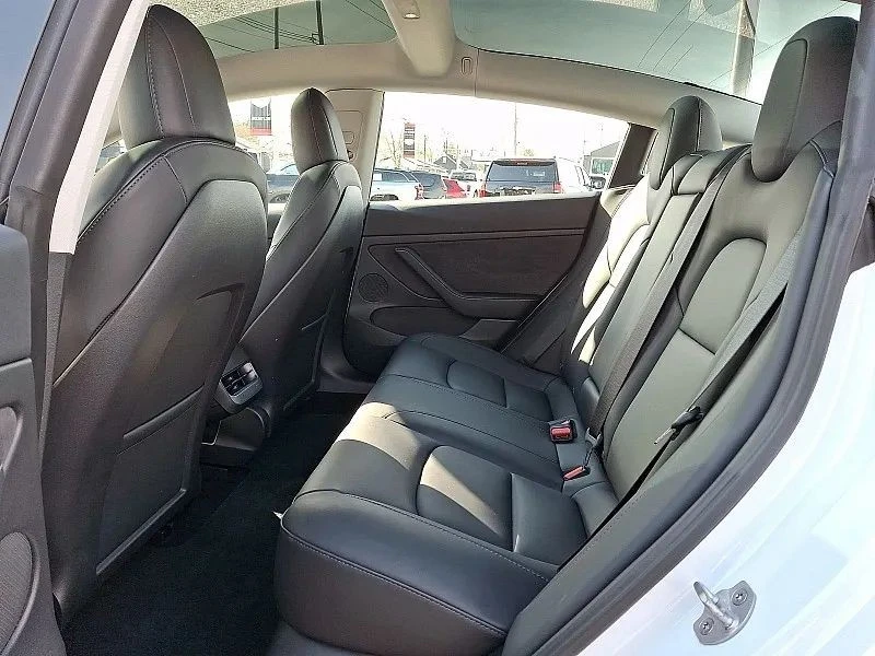 2023 Tesla Model 3 - Image 11 of 12