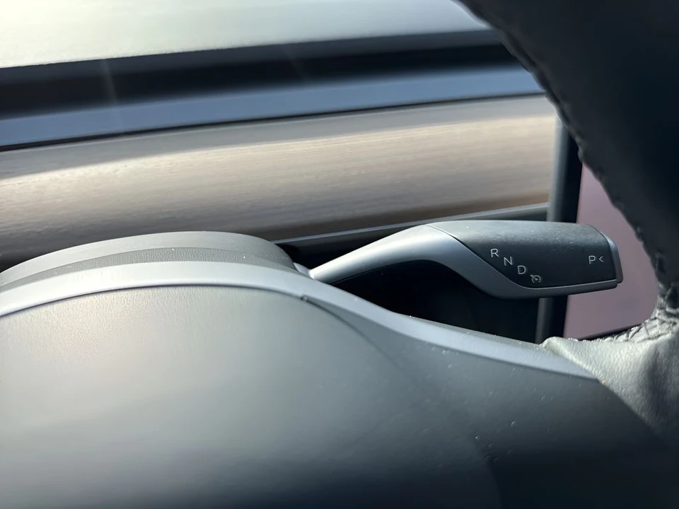 2023 Tesla Model 3 - Image 18 of 21