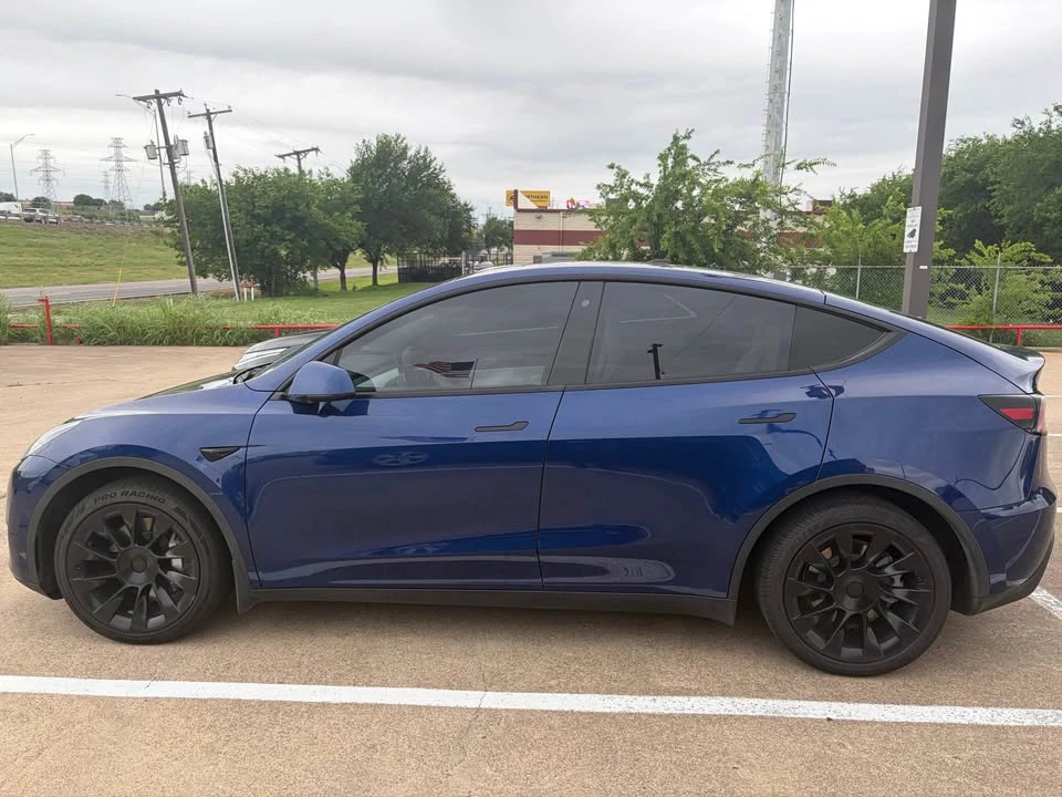 2023 Tesla Model 3 - Image 3 of 7
