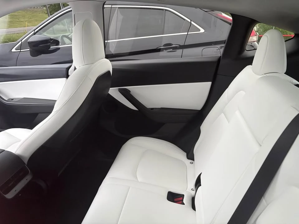 2023 Tesla Model 3 - Image 5 of 7