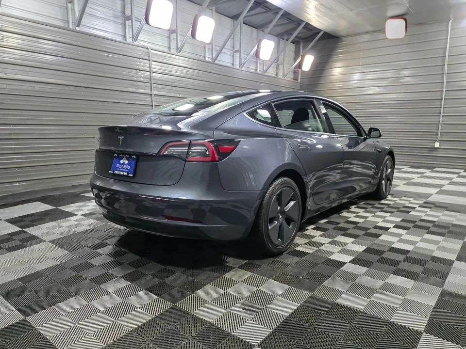 2023 Tesla Model 3 - Image 5 of 12