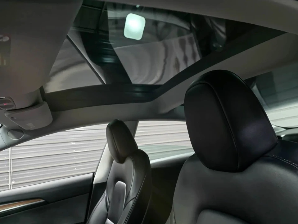 2023 Tesla Model 3 - Image 16 of 21