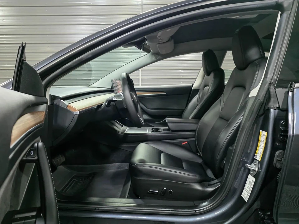 2023 Tesla Model 3 - Image 15 of 21