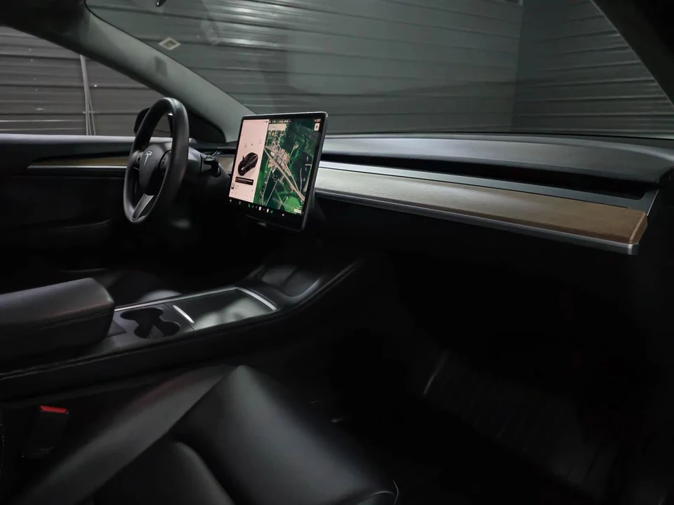 2023 Tesla Model 3 - Image 12 of 12