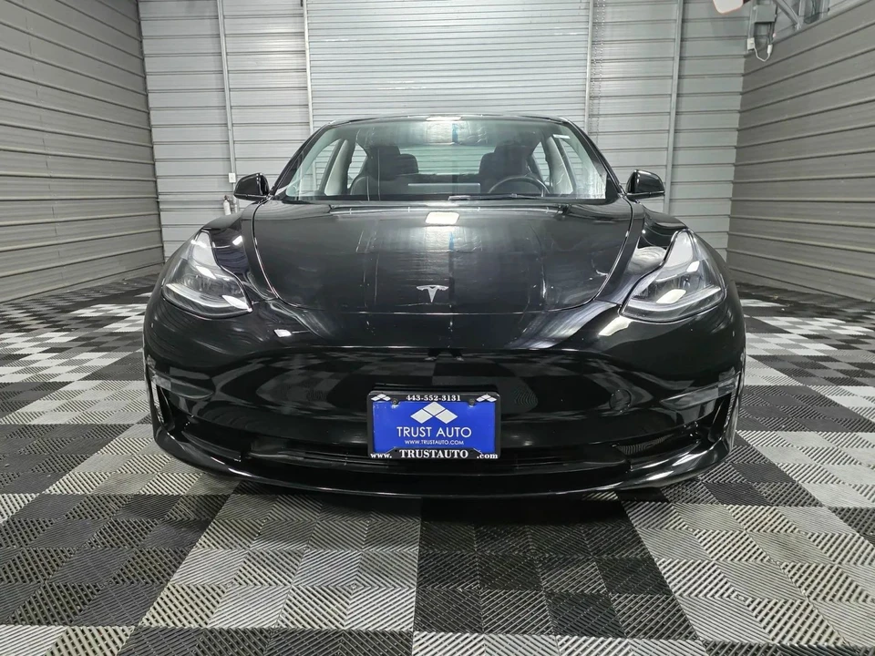 2023 Tesla Model 3 - Image 3 of 12