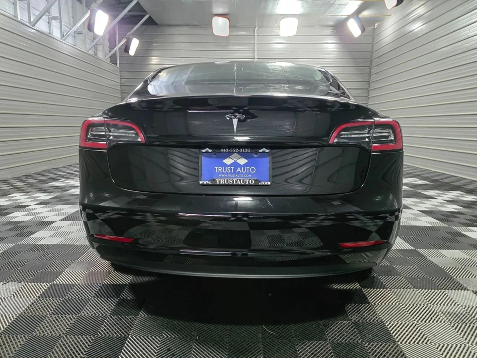 2023 Tesla Model 3 - Image 6 of 12