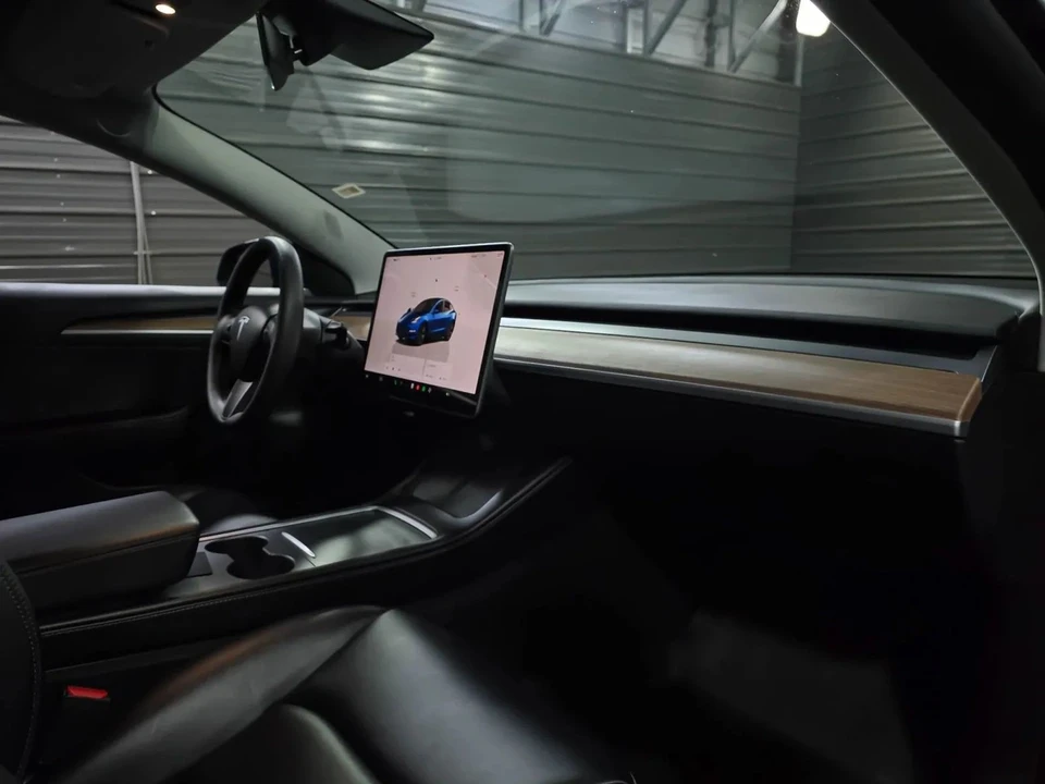 2023 Tesla Model 3 - Image 12 of 12