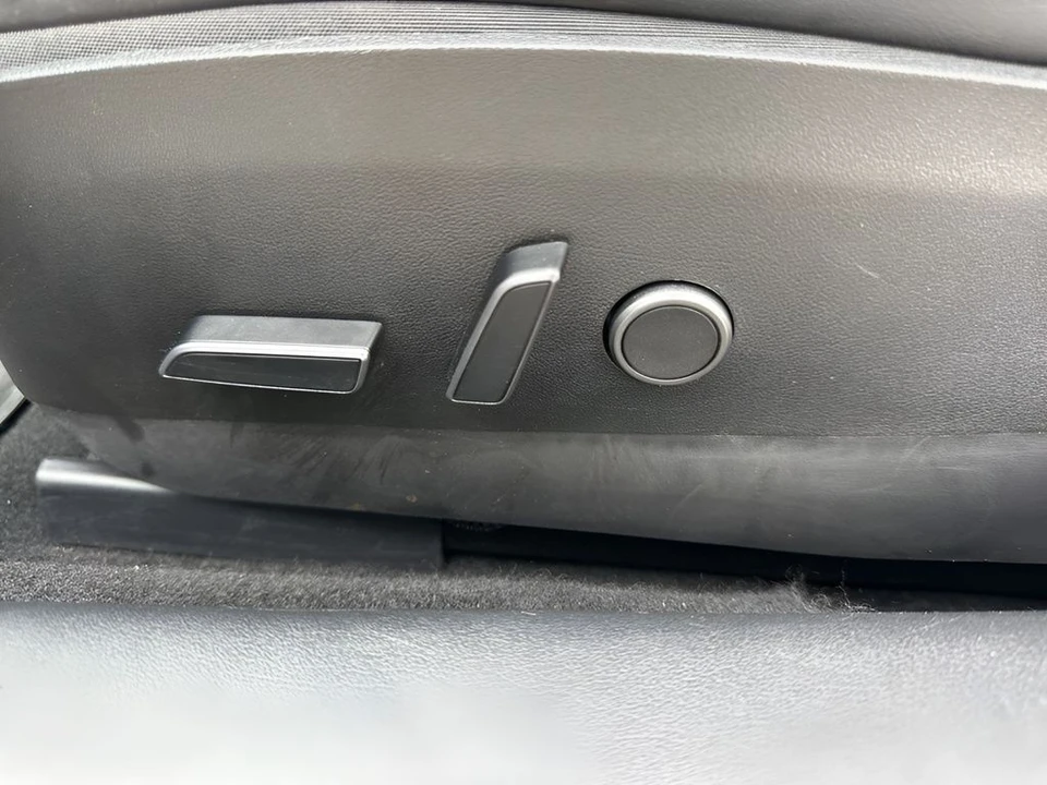 2023 Tesla Model 3 - Image 10 of 21