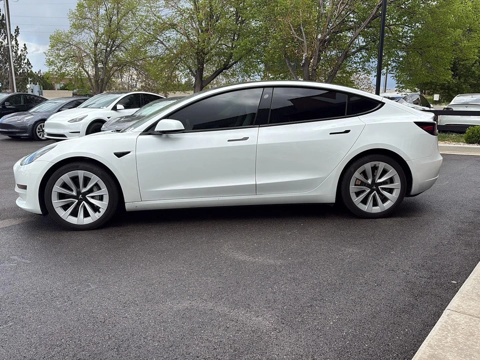 2023 Tesla Model 3 - Image 5 of 21