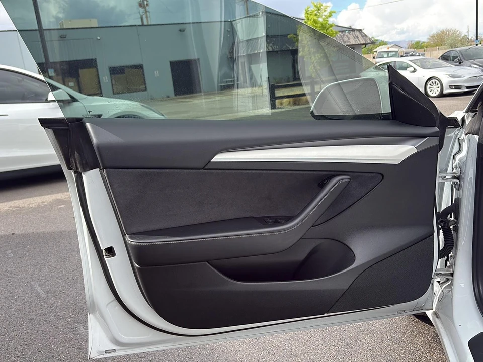 2023 Tesla Model 3 - Image 14 of 21