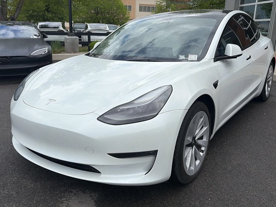 2023 Tesla Model 3 - Image 4 of 21