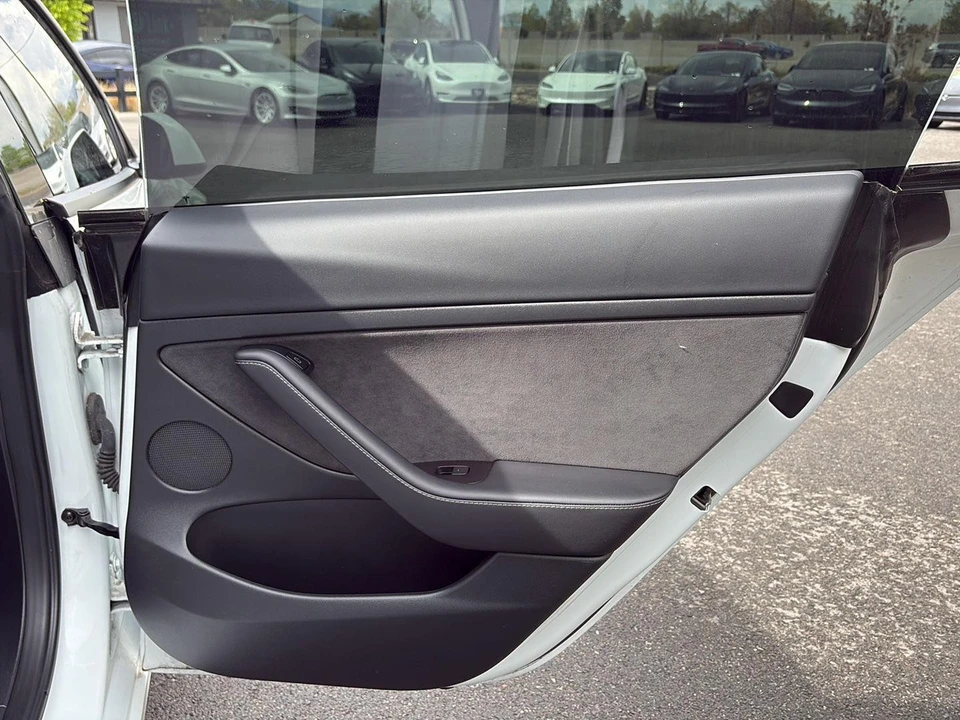 2023 Tesla Model 3 - Image 20 of 21