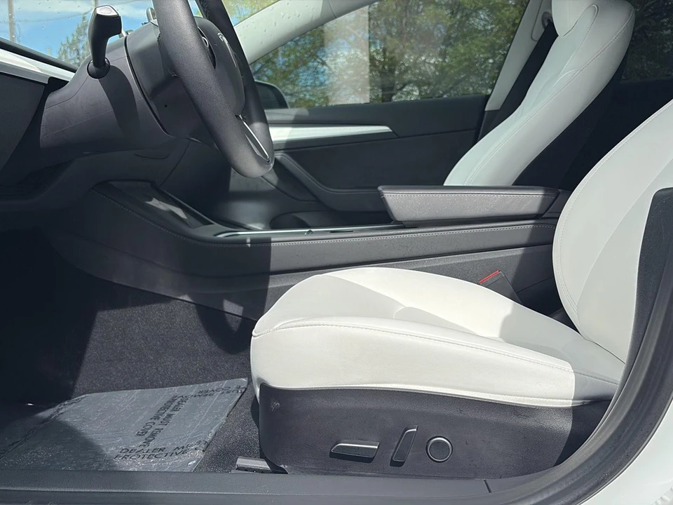 2023 Tesla Model 3 - Image 16 of 21