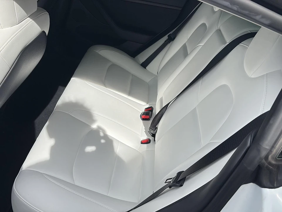 2023 Tesla Model 3 - Image 18 of 21